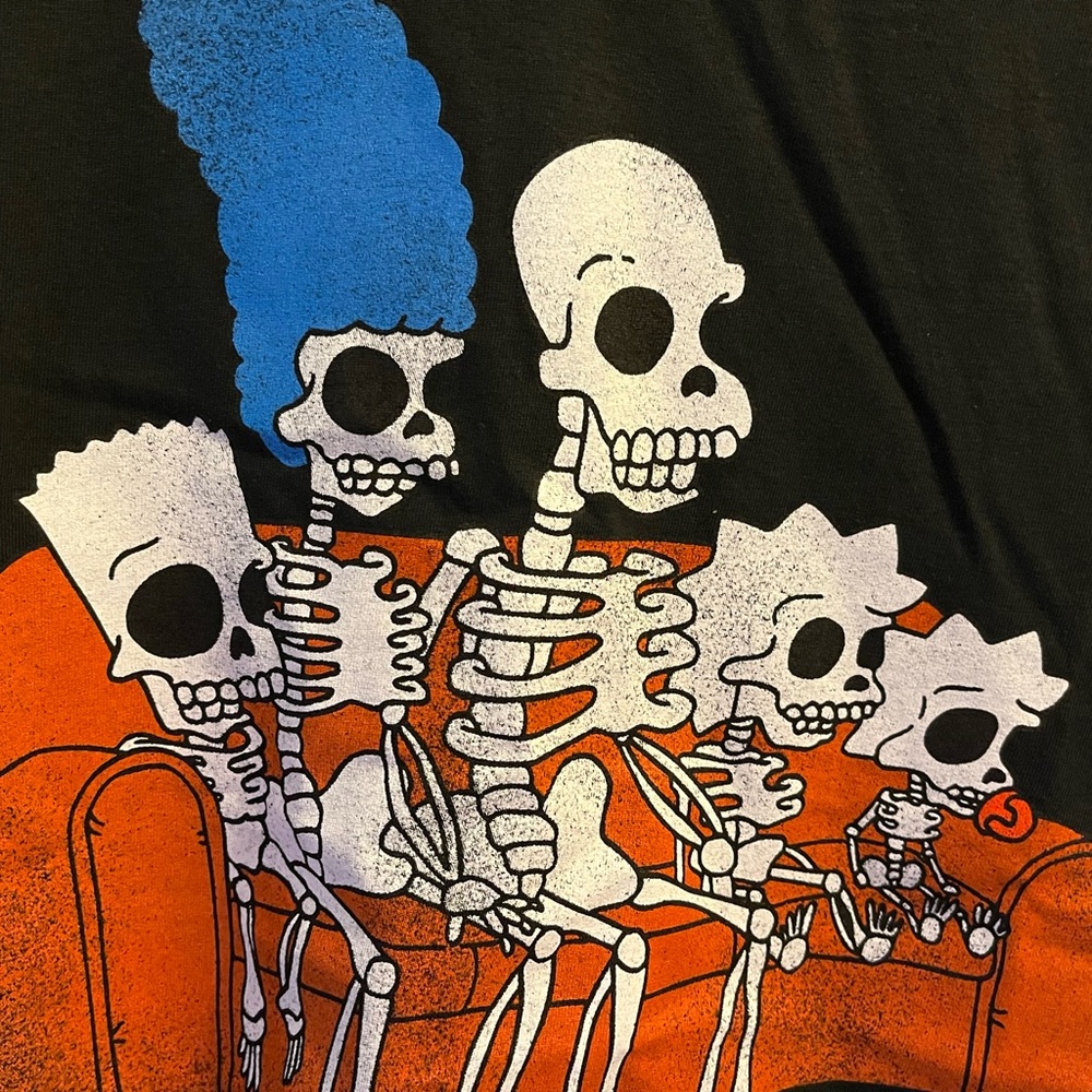 Men’s Simpson’s Skeleton Family Graphic T-Shirt size L brand new